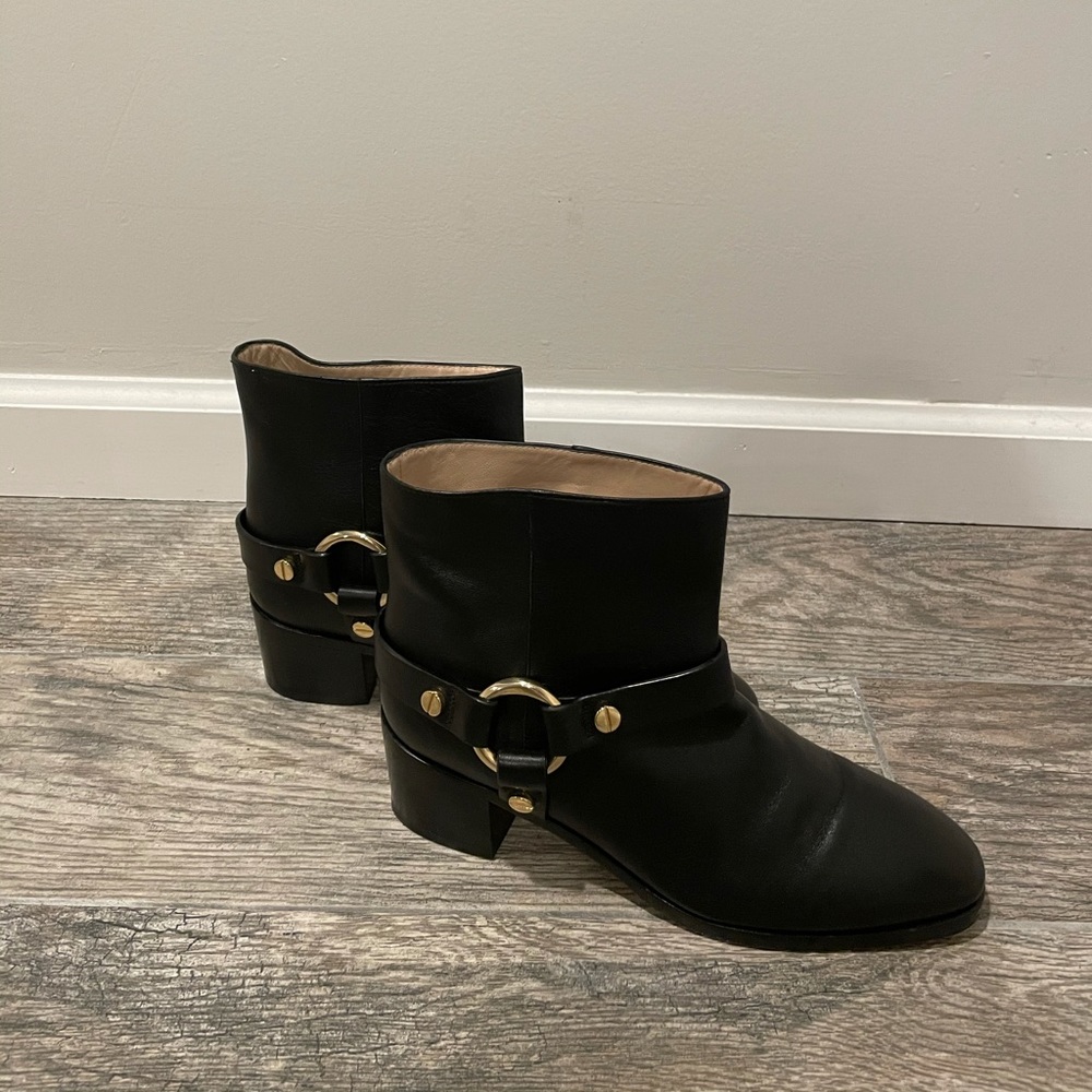 Stuart weitzman ankle boots